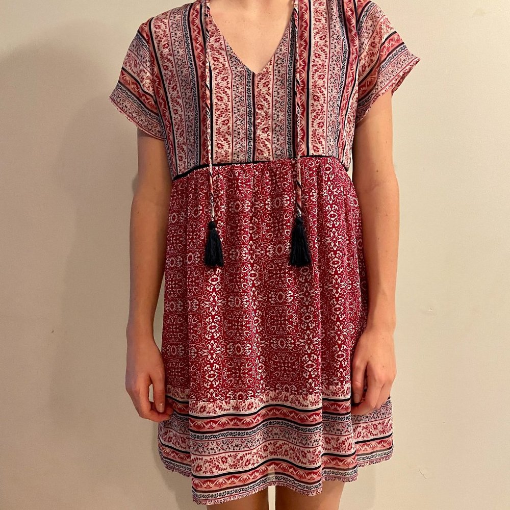 Short multicolor patterned dress - Knox Rose size small